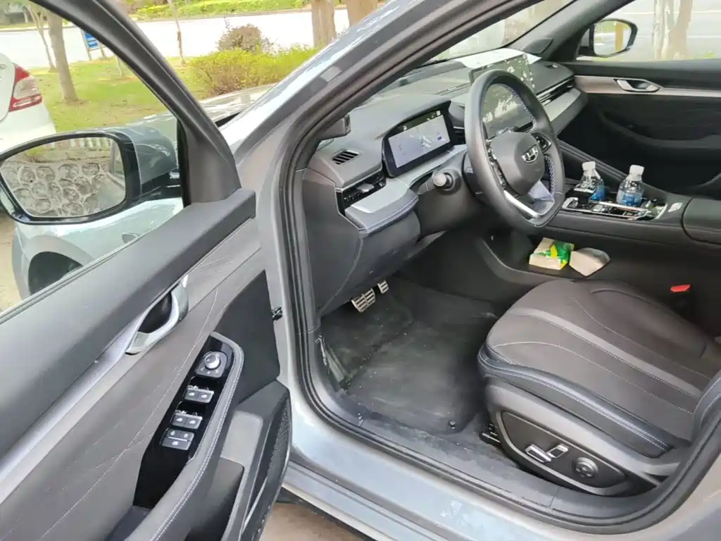 Geely Xingrui — миниатюра 16