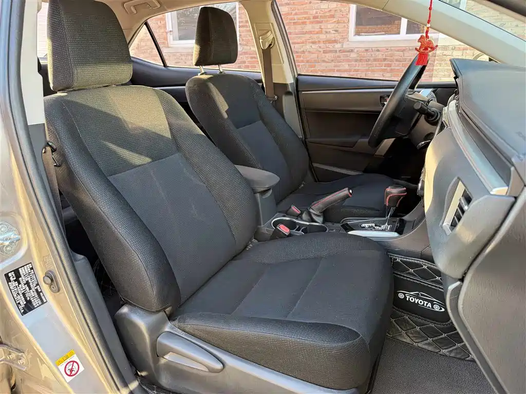 Toyota Corolla — миниатюра 12