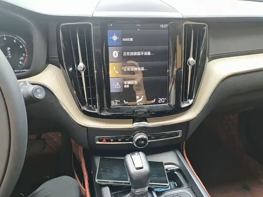 Volvo XC60 — миниатюра 13