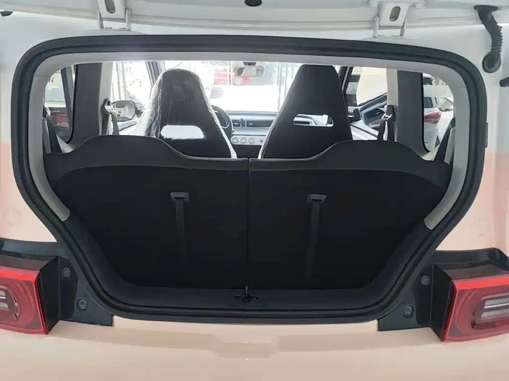 Wuling MINIEV — миниатюра 19
