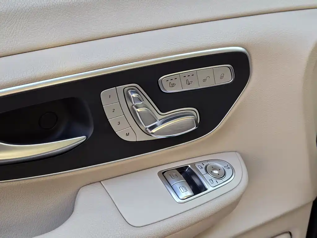 Mercedes-Benz V-Class V 260 Navigator Edition, фото 8