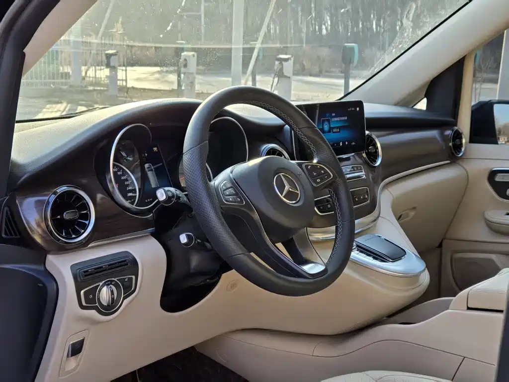 Mercedes-Benz V-Class V 260 Navigator Edition, фото 7