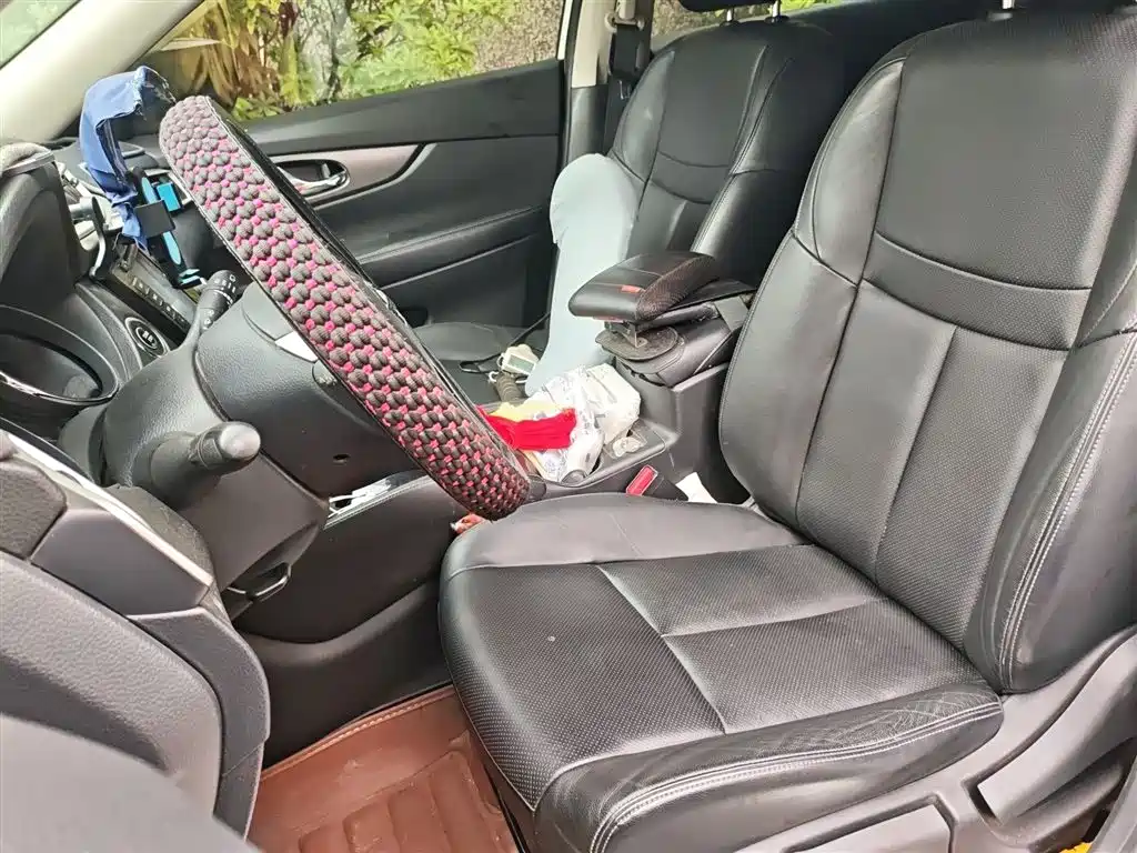 Nissan X-Trail 2014 2.0L CVT Comfort 2WD