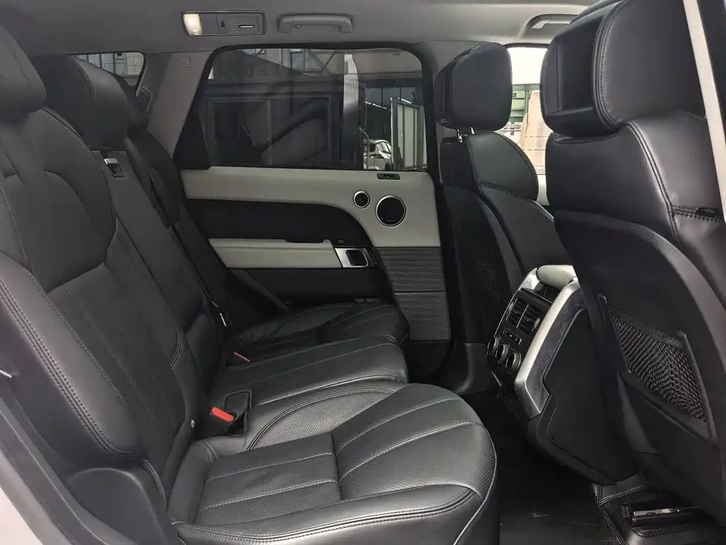 Land Rover Sport — миниатюра 16