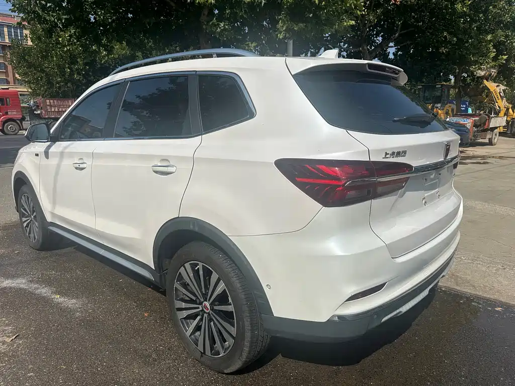 Roewe RX5 New Energy — миниатюра 7