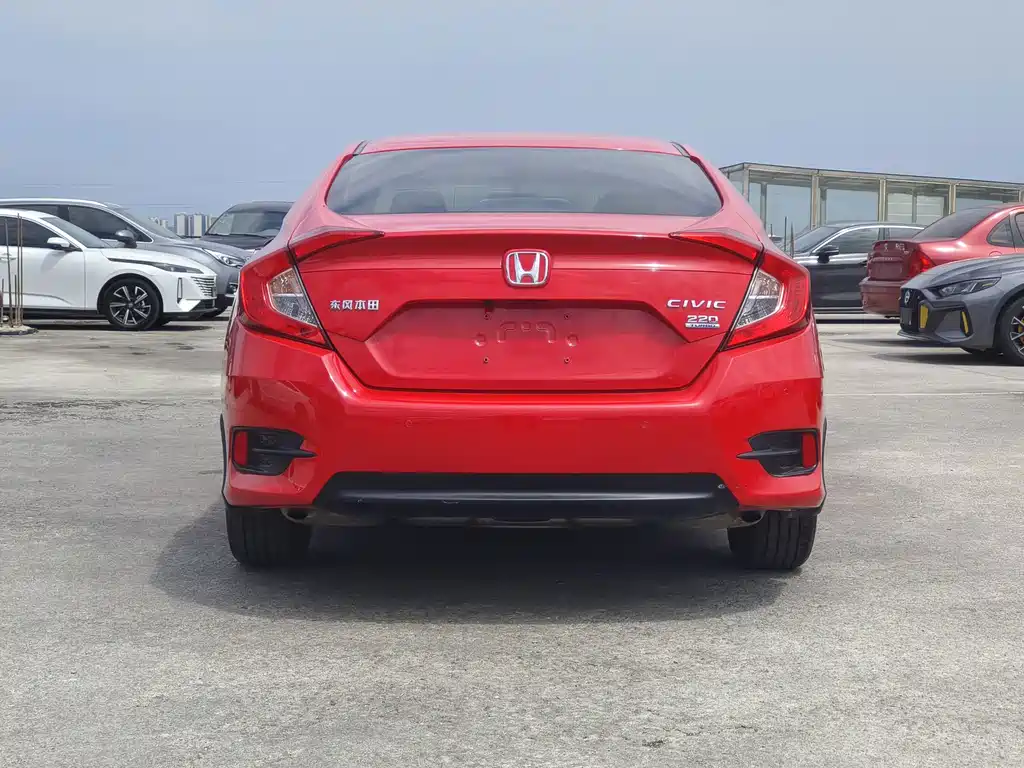 Honda Civic — миниатюра 4