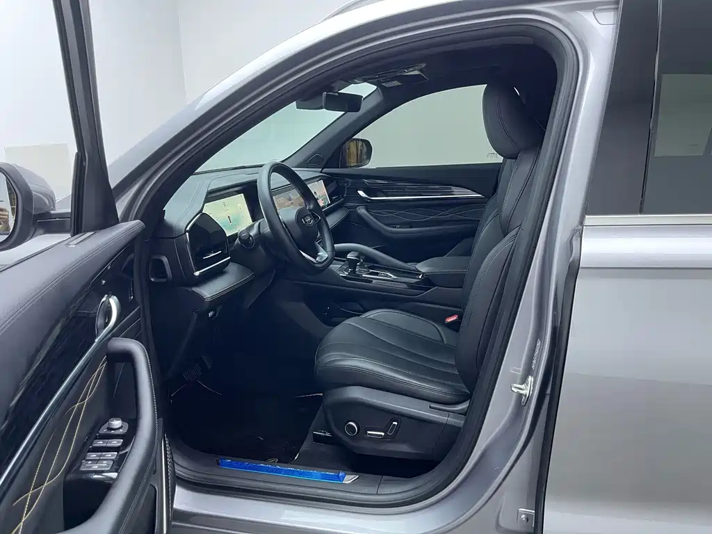 Geely Xingyue L — миниатюра 13