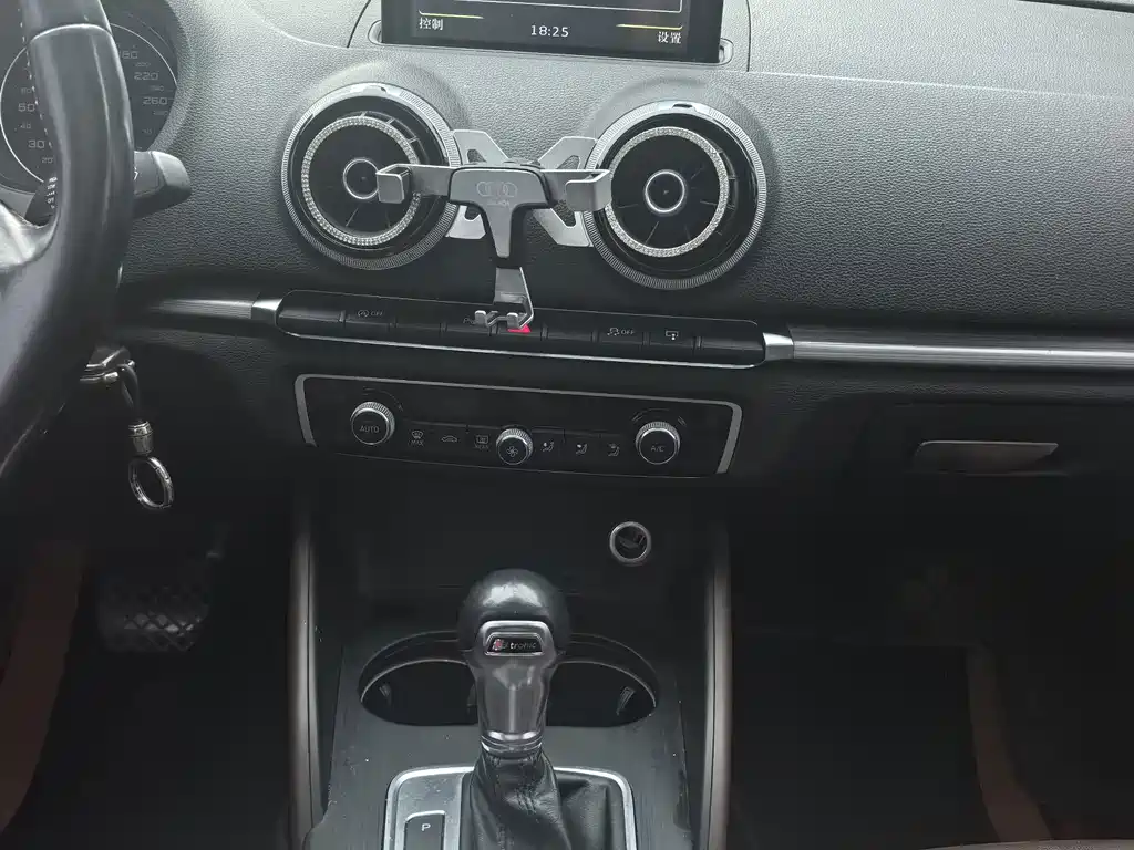 Audi A3 — миниатюра 8