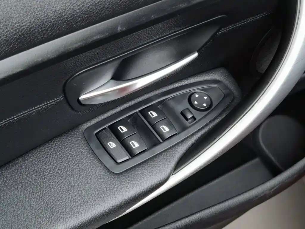 BMW 4 Series — миниатюра 9