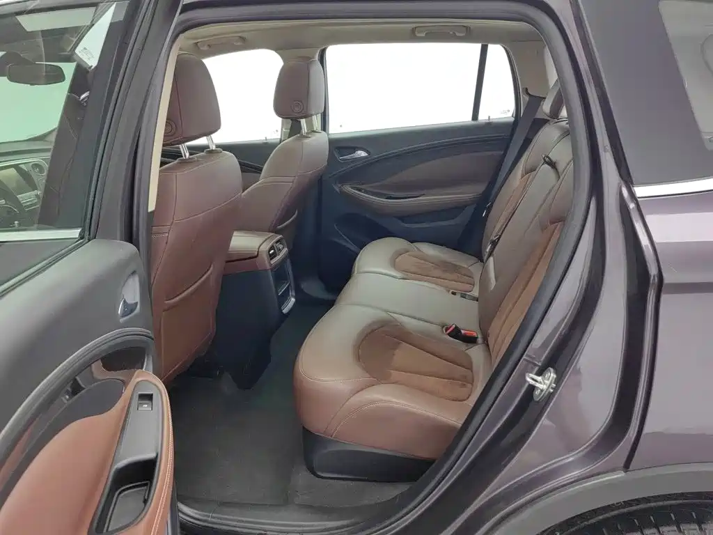 Buick Envision Plus — миниатюра 15