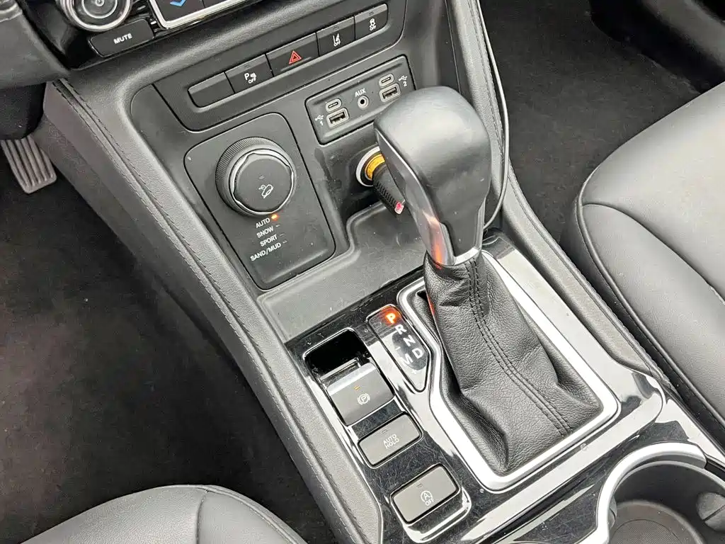 Jeep Grand Commander — миниатюра 14