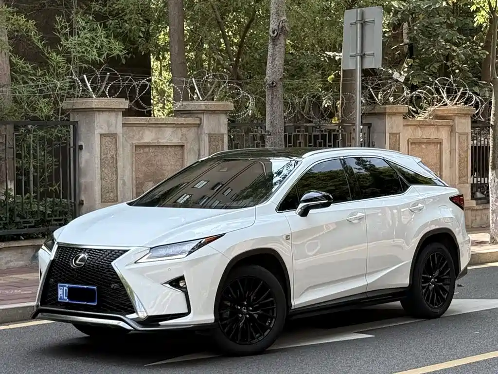 Купить Lexus RX