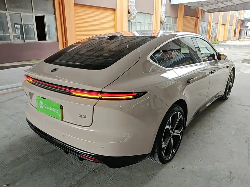 NIO ET5 — миниатюра 7