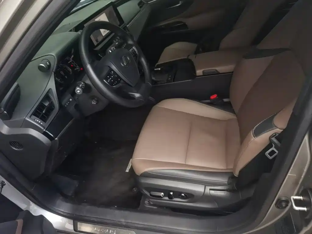Lexus ES — миниатюра 15