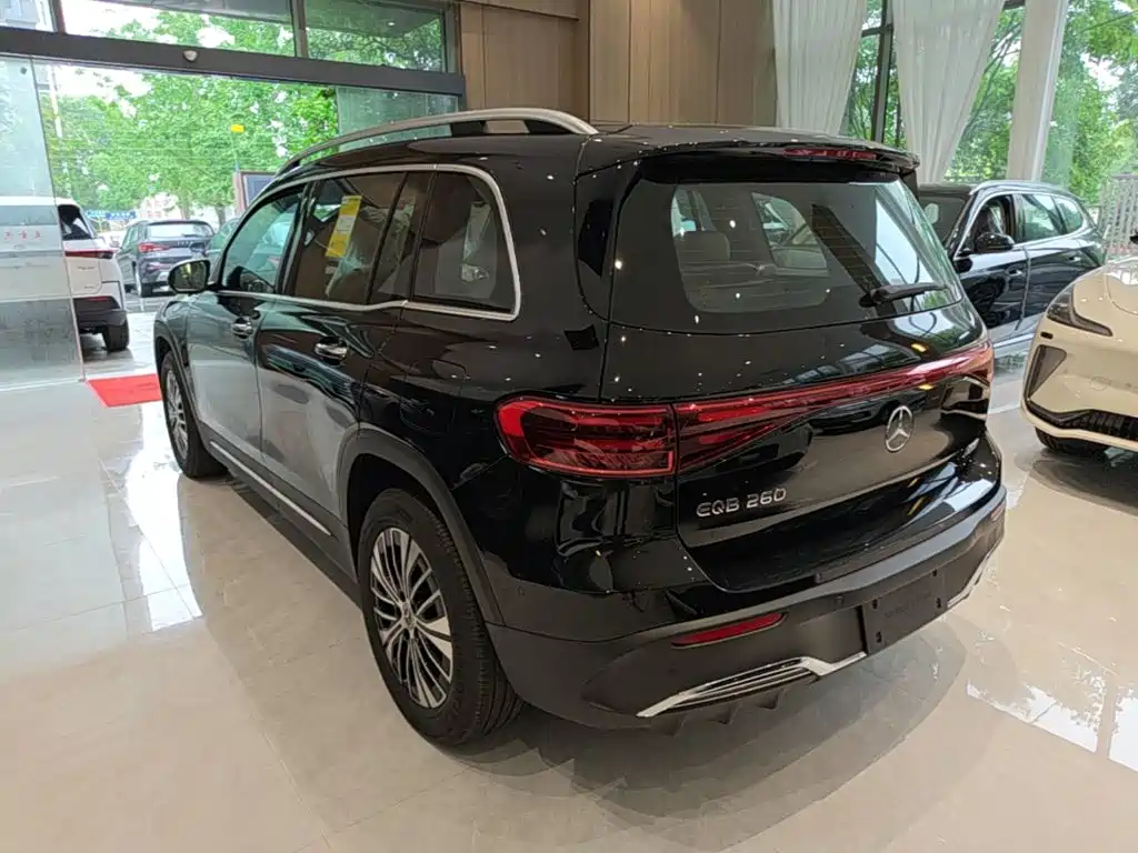 Mercedes-Benz EQB 2025 EQB 260