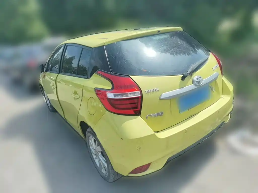 Toyota Yaris L — миниатюра 7