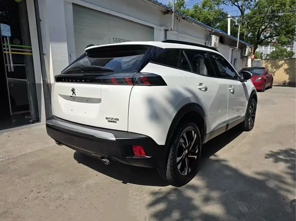 Peugeot 2008 — миниатюра 4