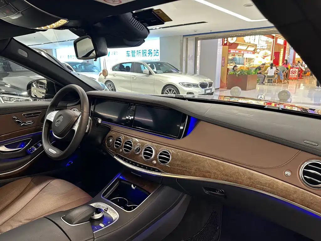 Mercedes-Benz S-Class — миниатюра 14