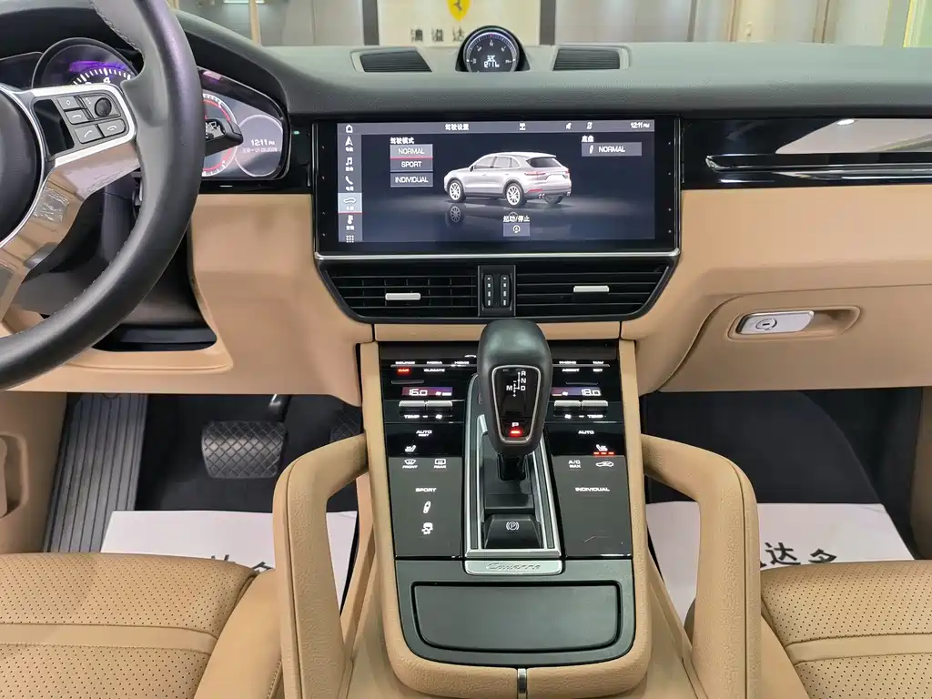 Porsche Cayenne 2019 Cayenne 3.0T