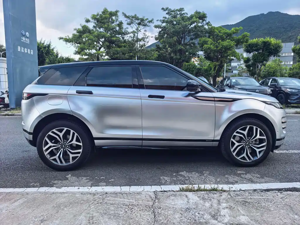 Land Rover Evoque — миниатюра 9