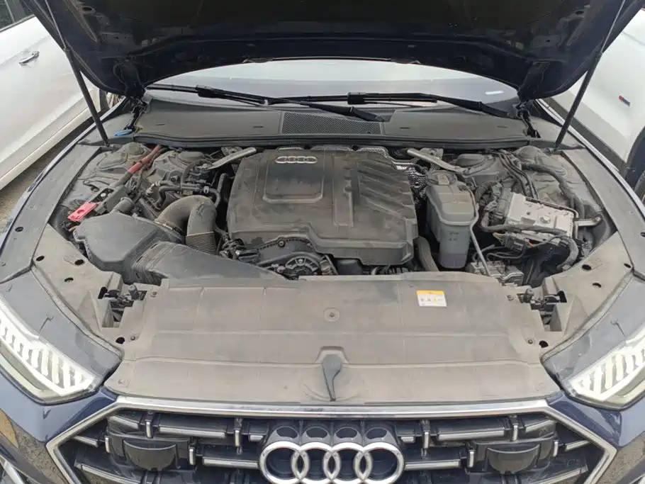 Audi A7L — миниатюра 10