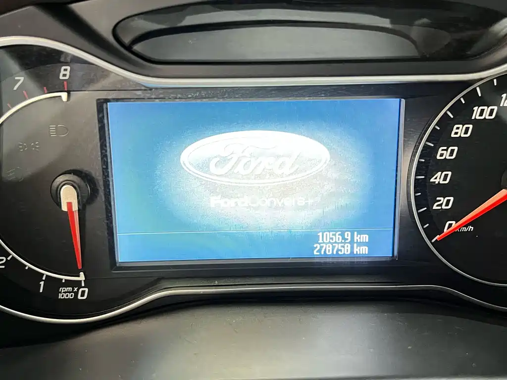 Ford Mondeo - 2011 2.0L GTDi200 Fashion