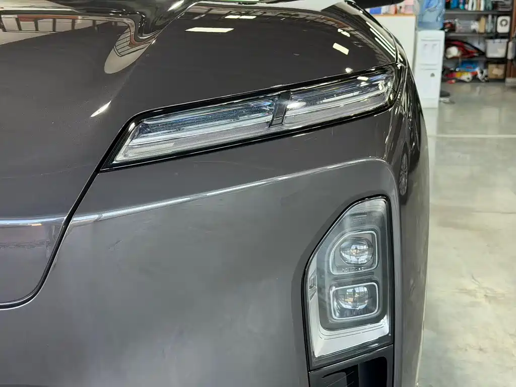 NIO ES8 — миниатюра 3