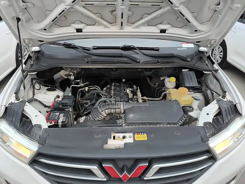 Wuling Hongguang — миниатюра 20