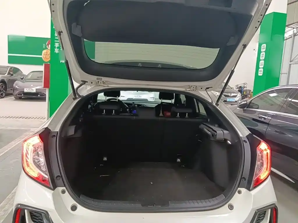Honda Civic — миниатюра 19