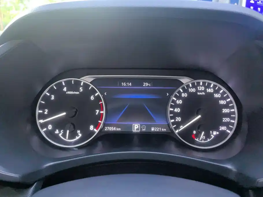 Nissan Sylphy — миниатюра 14
