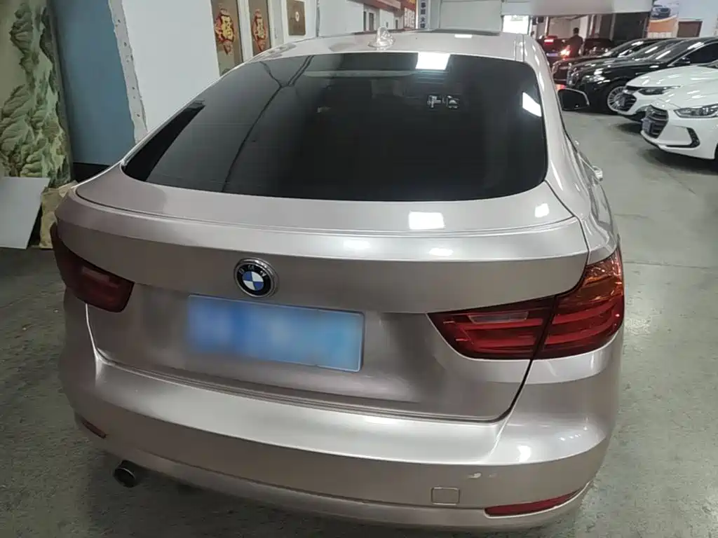 BMW 3 Series GT — миниатюра 6