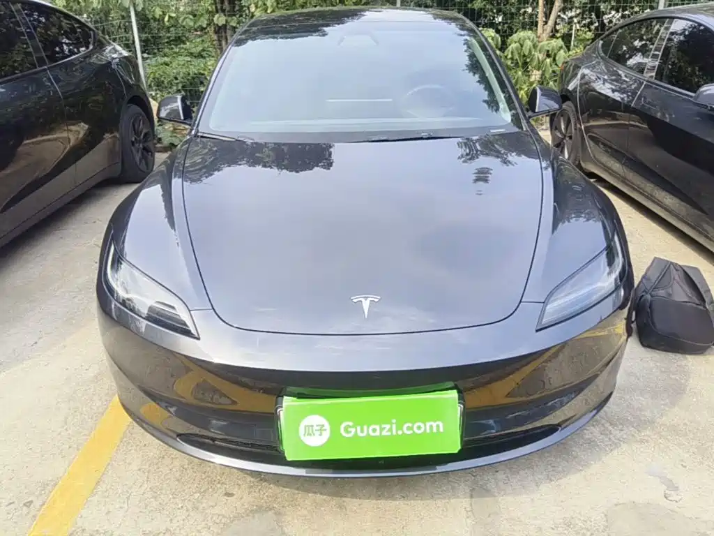 Tesla Model 3 — фотографии объявления, Фото 4