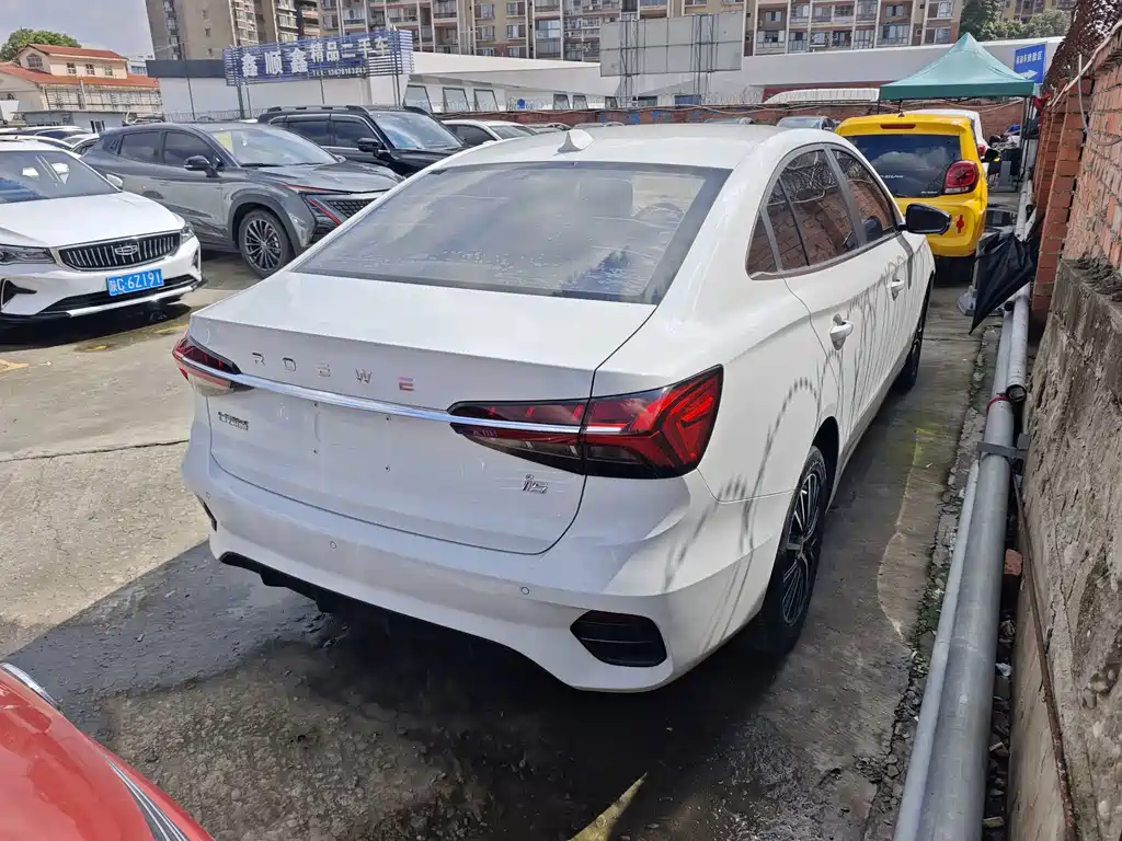 Roewe i5 — миниатюра 16