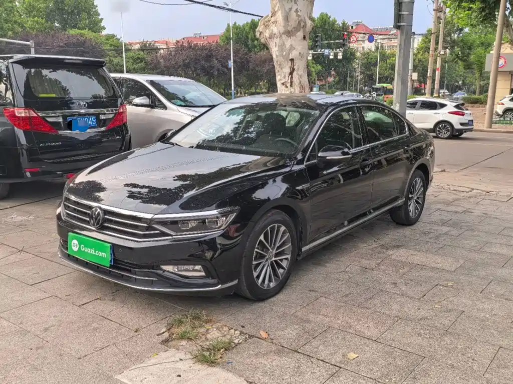 Volkswagen Magotan — миниатюра 2