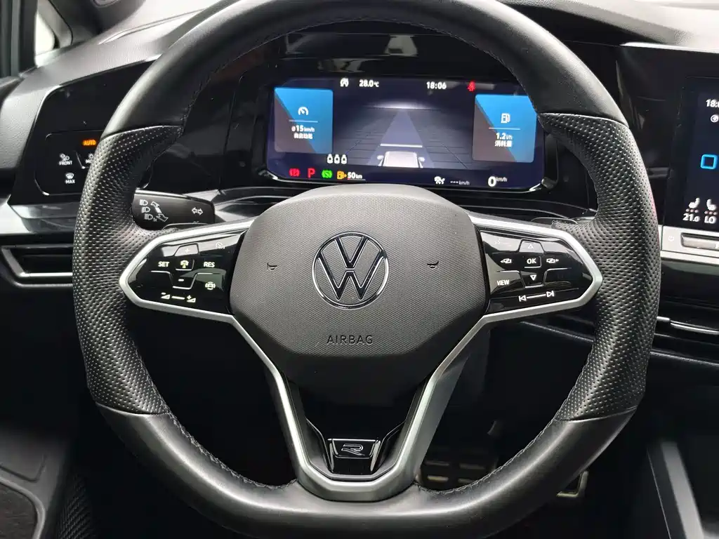 Volkswagen Golf — миниатюра 7