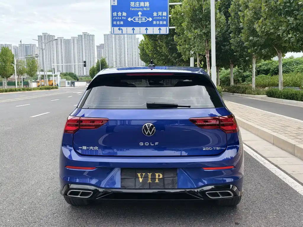 Volkswagen Golf — миниатюра 12