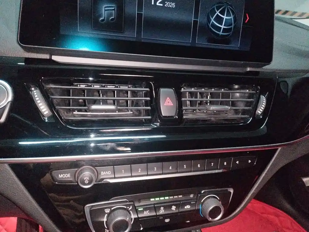 BMW 1 Series — миниатюра 14