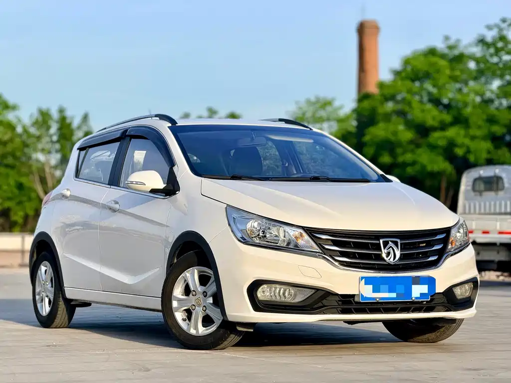 Baojun 310 — миниатюра 3