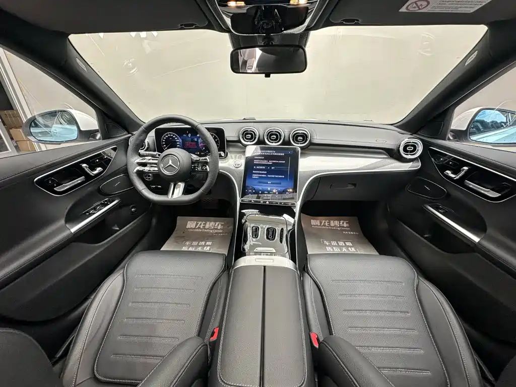 Mercedes-Benz C-Class — миниатюра 6