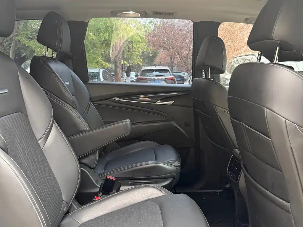 SAIC MAXUS CHASE G50