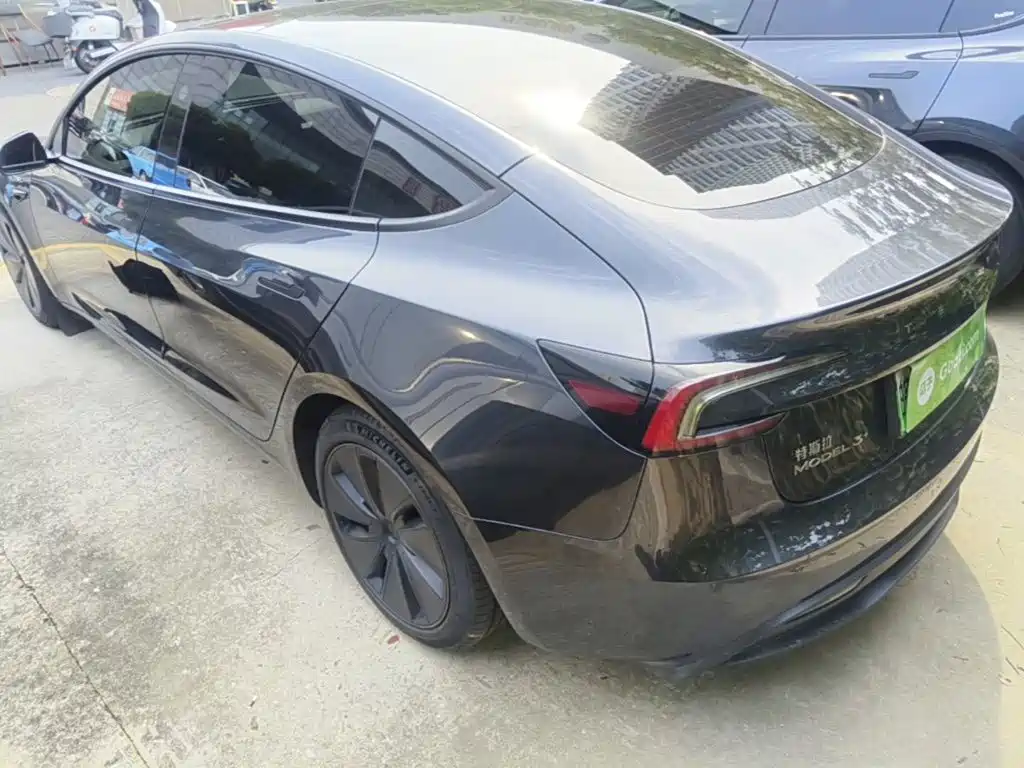 Tesla Model 3 — фотографии объявления, Фото 6