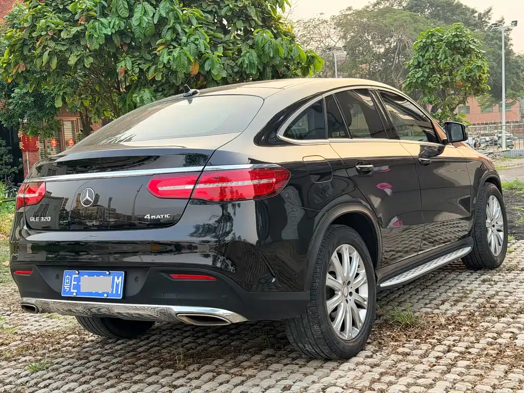 Mercedes-Benz GLE 2015 GLE 320 4MATIC SUV