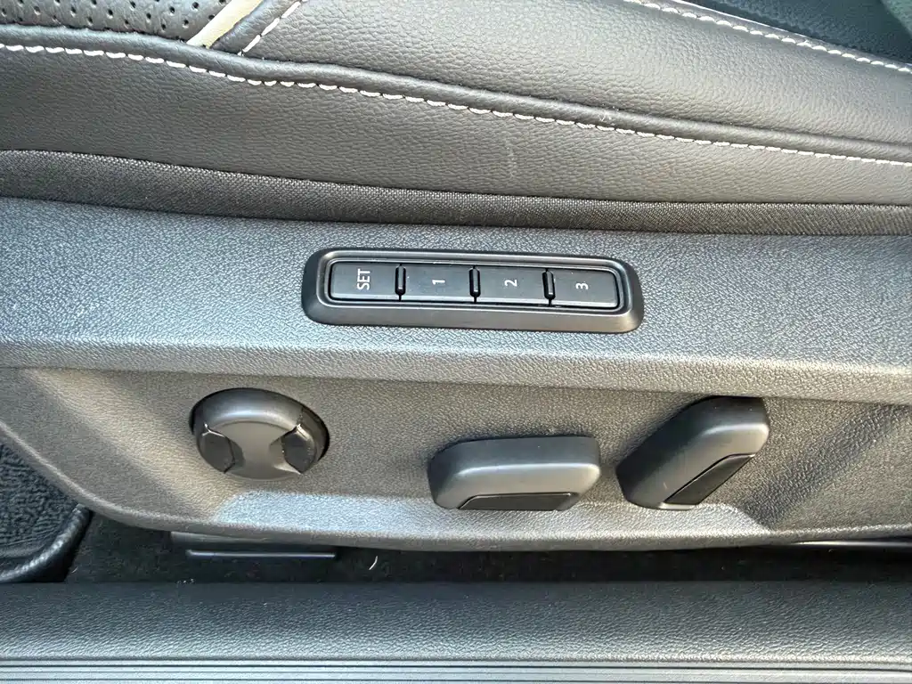 Volkswagen Passat — миниатюра 15