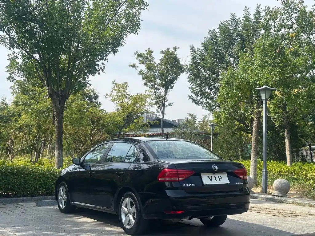 Volkswagen Lavida — миниатюра 8