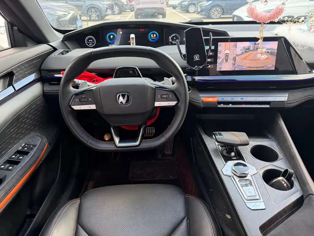 Changan UNI-V — миниатюра 6