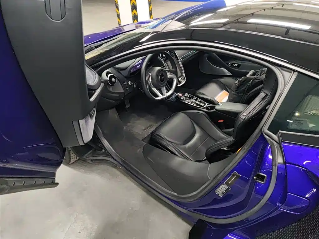 McLaren GT 2023 4.0T