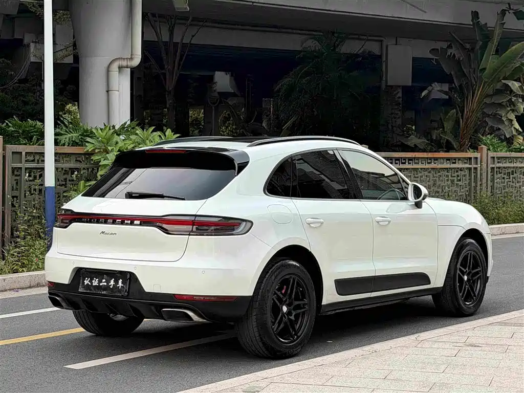 Porsche Macan — миниатюра 4