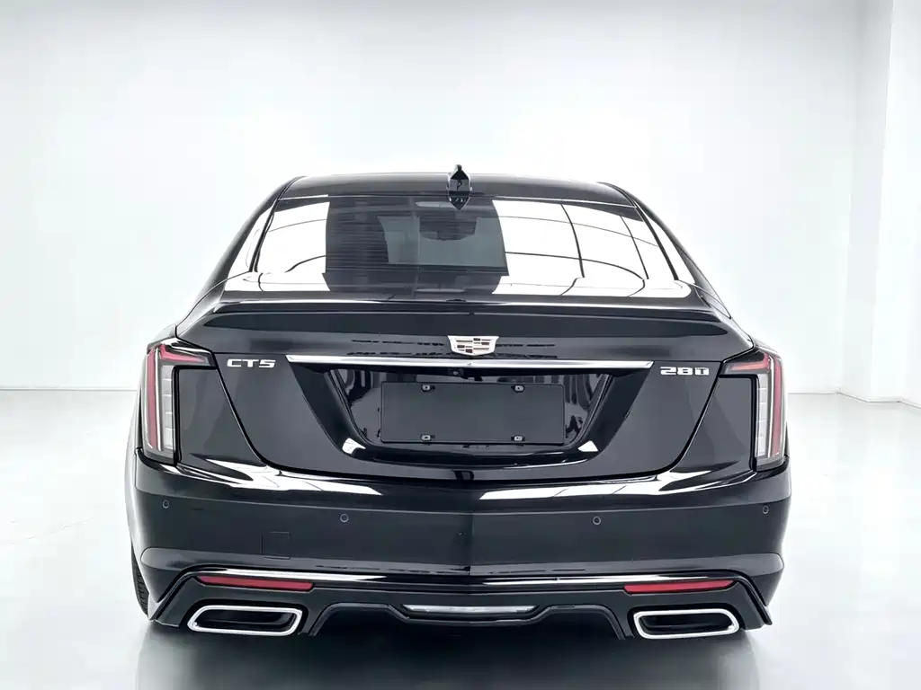 Cadillac CT5 — миниатюра 10