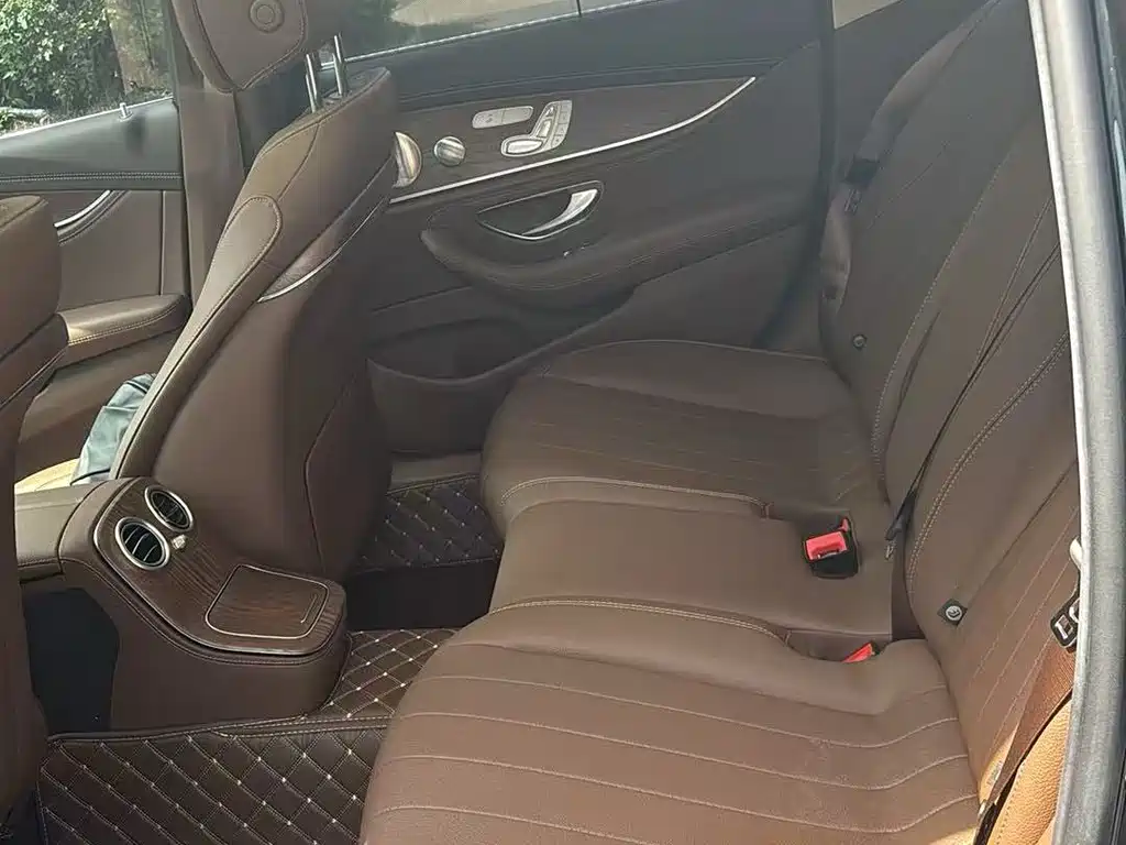 Mercedes-Benz E-Class E 2023 E 300 L Luxury