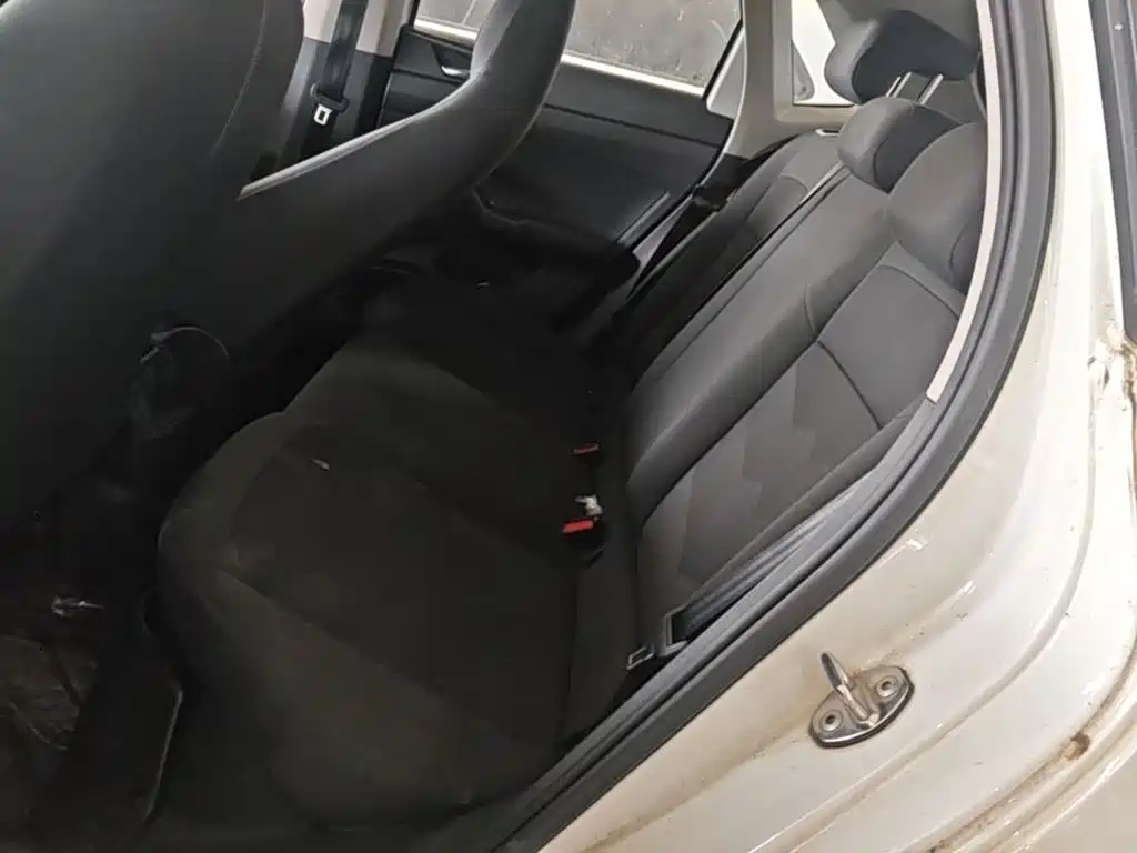 Volkswagen Polo — миниатюра 17
